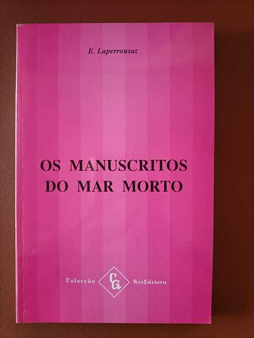 Os manuscritos do mar morto - Capa