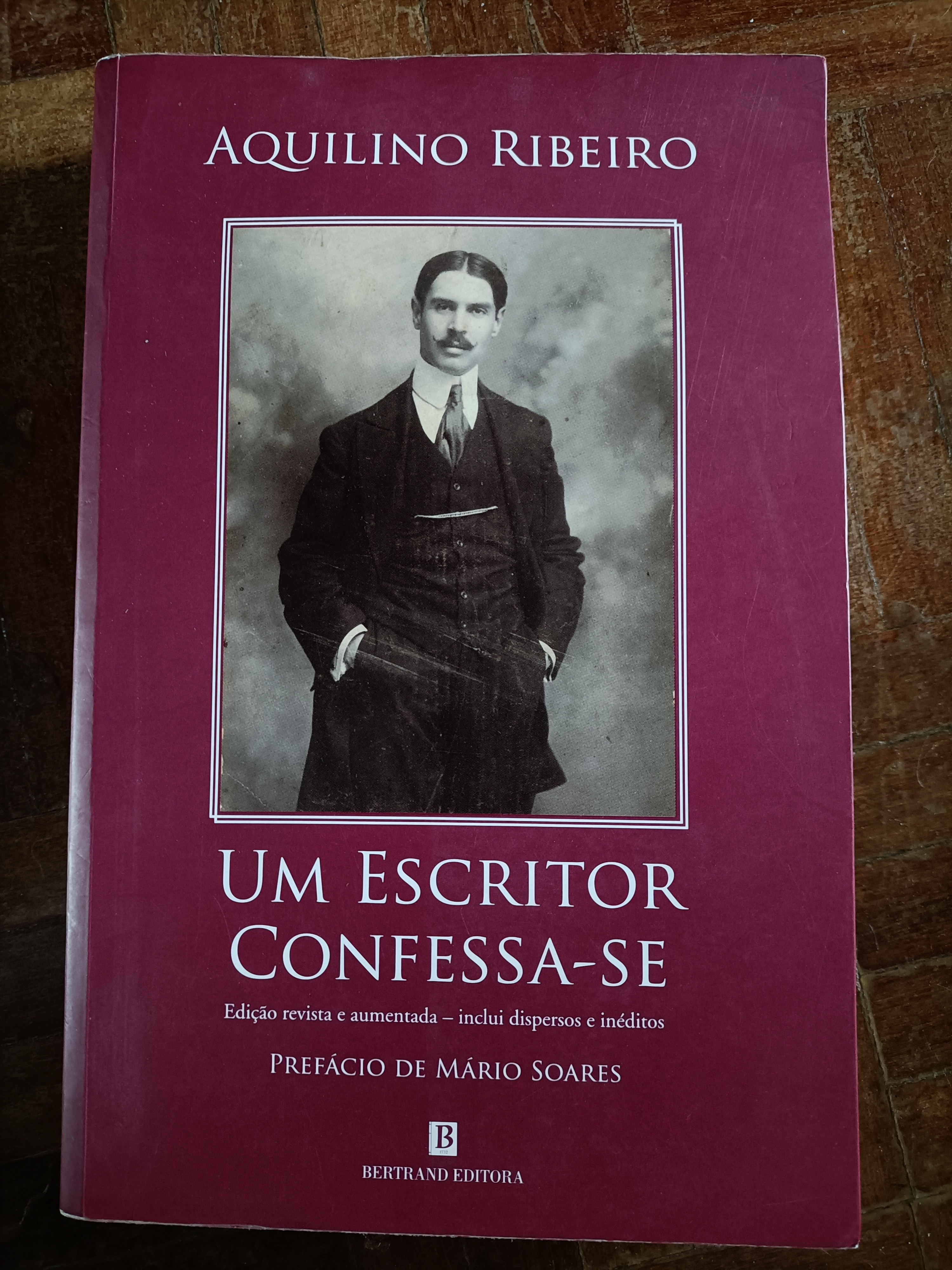 Um Escritor Confessa-se - Capa