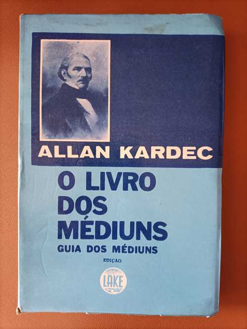 O livro dos médiuns - Capa