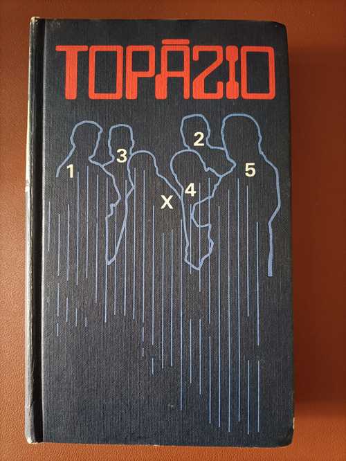 Topázio - Capa