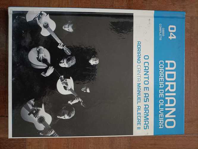 O canto e as armas - Capa