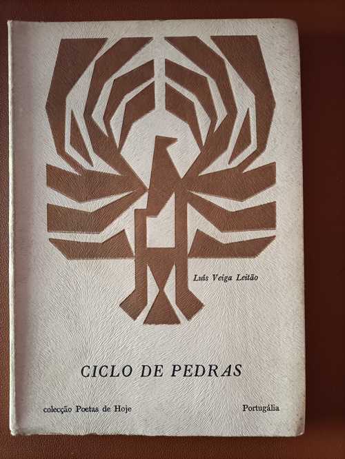 Ciclo de Pedras - Capa